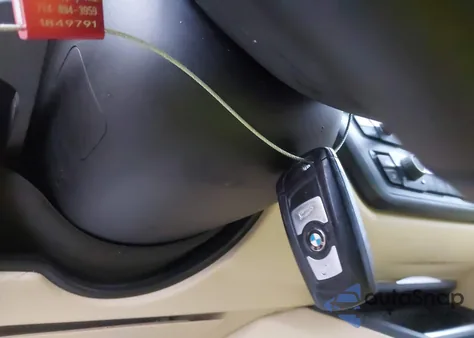 2014 BMW 320I xDrive z USA, uszkodzony, nr VIN WBA3C3G50ENS67850